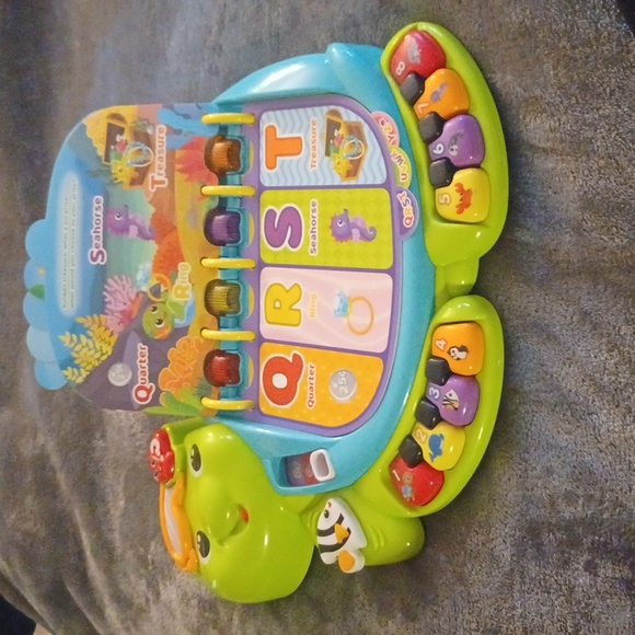 VTECH TOUCH & TEACH SEA TURTLE LEARNING MUSICAL TOY - Picture 3 of 8